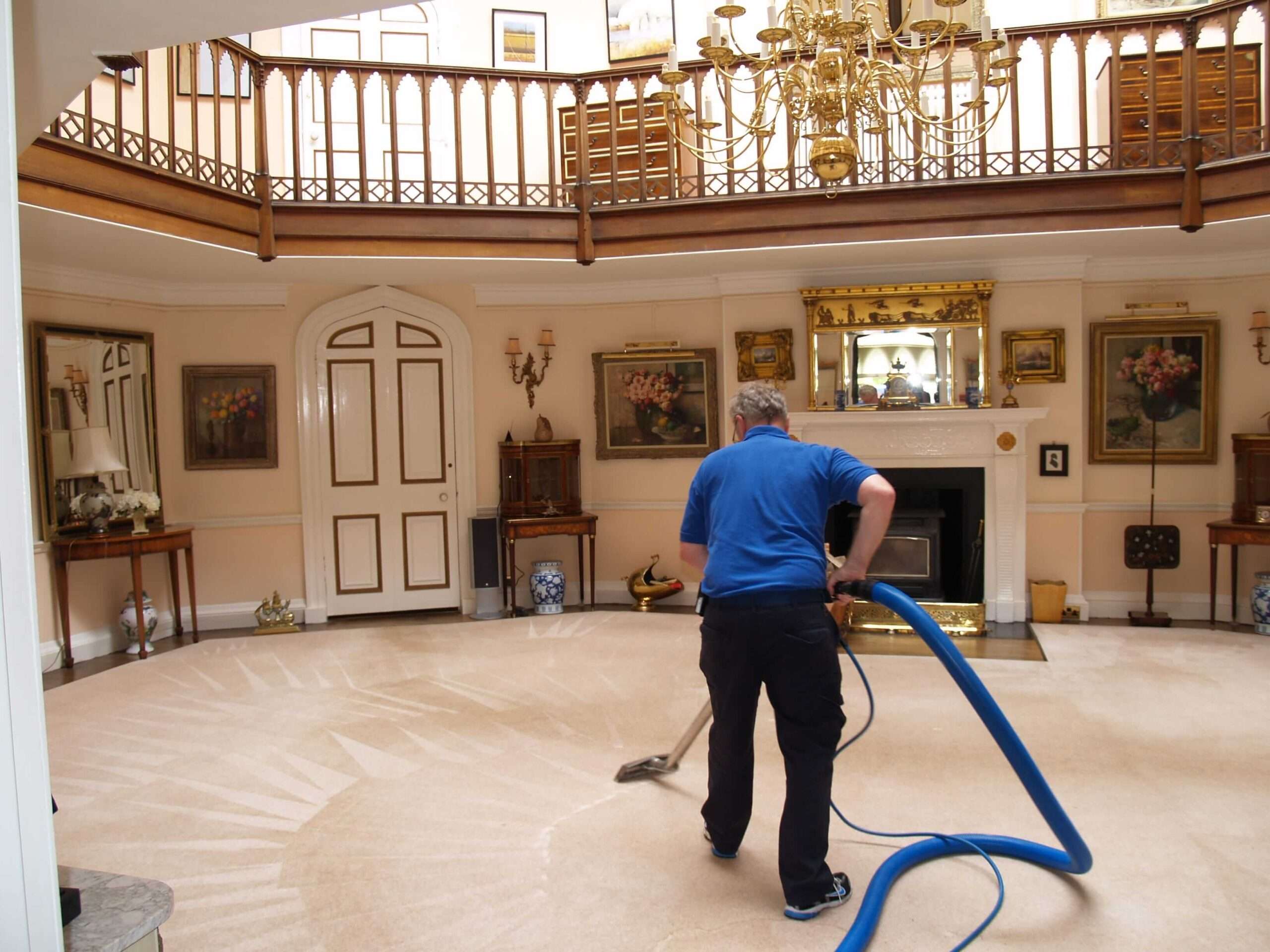 تعد شركة تنظيف فلل في ابوظبي واحدة من أفضل الشركات لتنظيف المنازل والشقق والمباني والمطابخ والسيراميك هي شركة تنظيف الفلل في أبو ظبي.