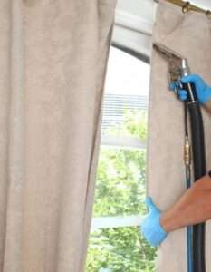 تنظيف ستائر باحترافية | شركة تنظيف في الشامخة – صن وايت