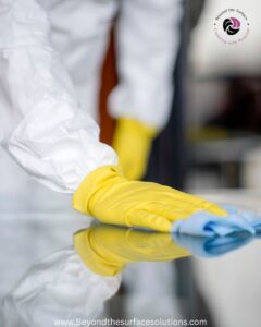 تنظيف وتلميع الأرضيات والرخام